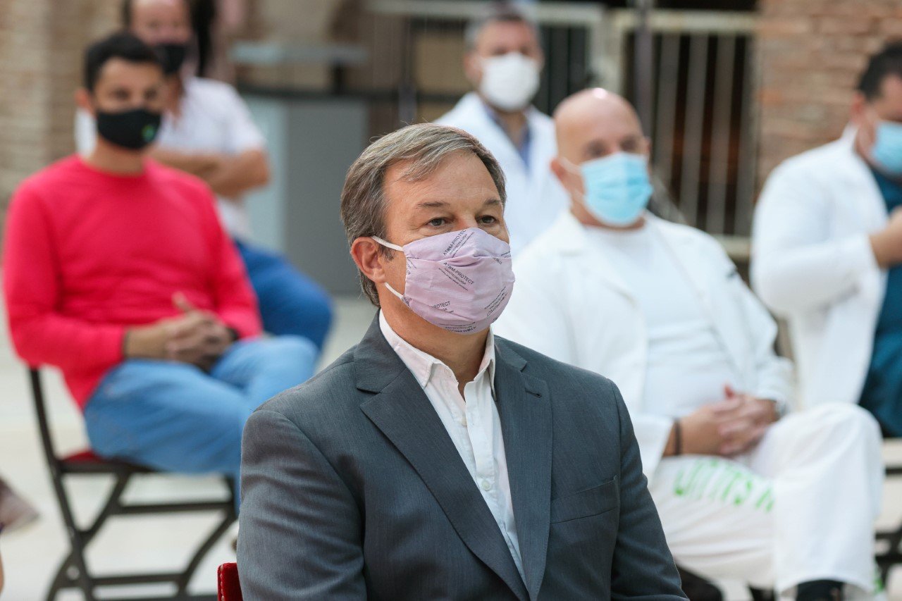 Cascallares: «Acompañamos el reconocimiento al personal de salud y las obras frente al Covid-19»