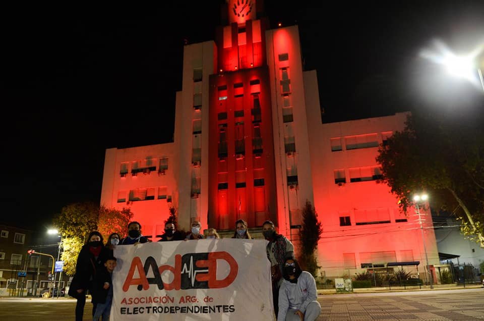 En el Día Nacional del Electrodependiente: «Conectate por la vida»
