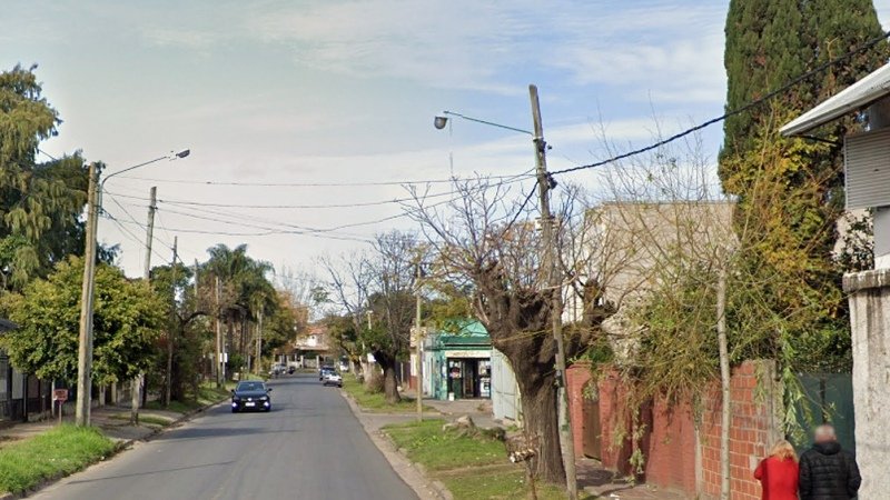 Un policía fue baleado al defenderse de un robo en Burzaco