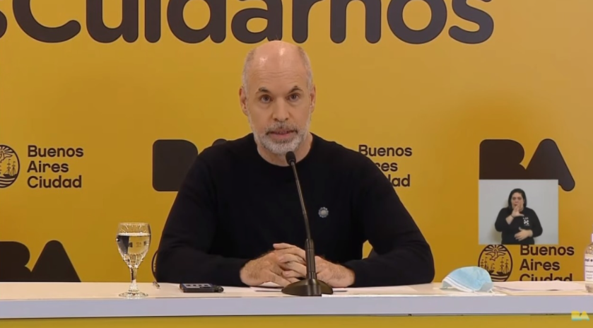 Rodríguez Larreta acompaña a la Nación: suspende clases presenciales y refuerza controles