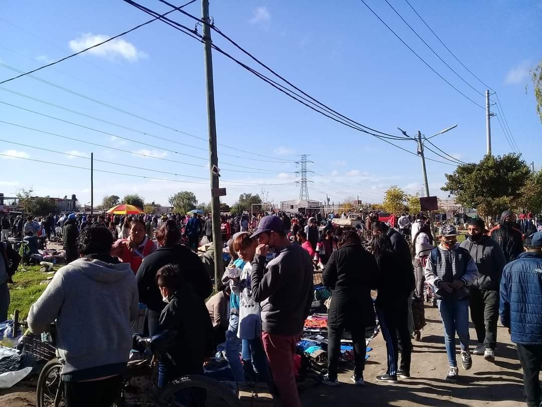 Luego de haber sido desalojados, feriantes de Olimpo protestarán en inmediaciones de Camino Negro y podrían endurecer el reclamo