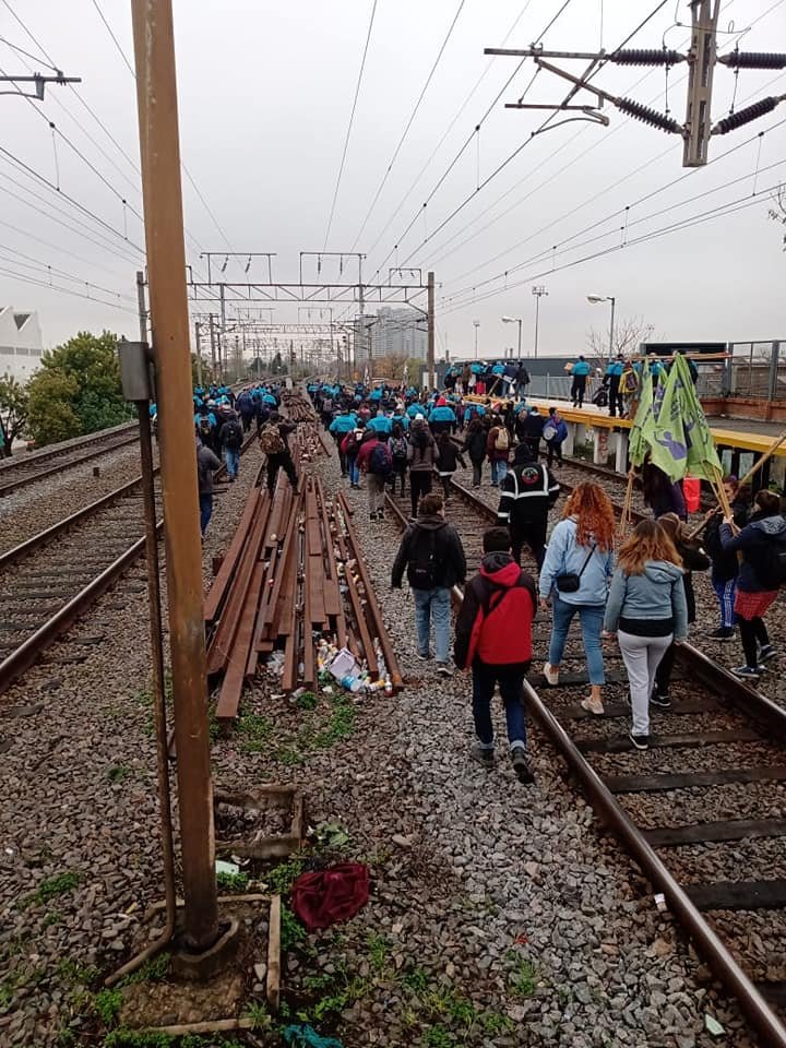 Trenes con servicios limitados: nuevo reclamo en las vías por parte de tercerizados del Roca