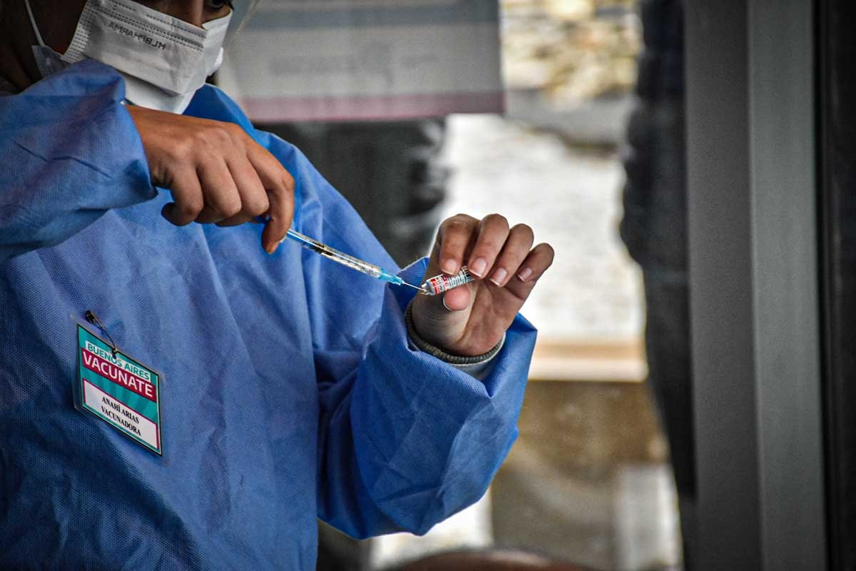 Desde hoy rige vacuna libre para mayores de 30 en la Provincia