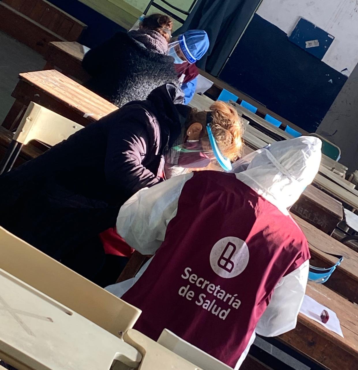 Coronavirus: en Lanús comenzaron a realizar testeos en más de 200 escuelas del distrito