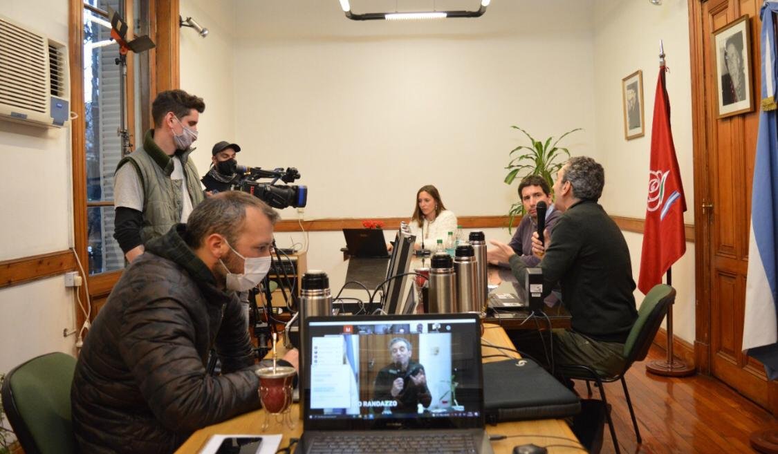 Lomas de Zamora: cercanos a Randazzo, desde el socialismo local llaman a «robustecer el tercer espacio en el distrito»