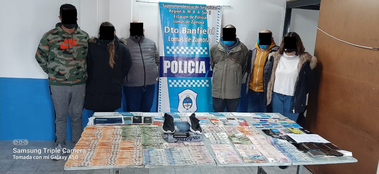 «El cuento del tío»: dan con una banda de estafadores que operaba en Lomas y Brown