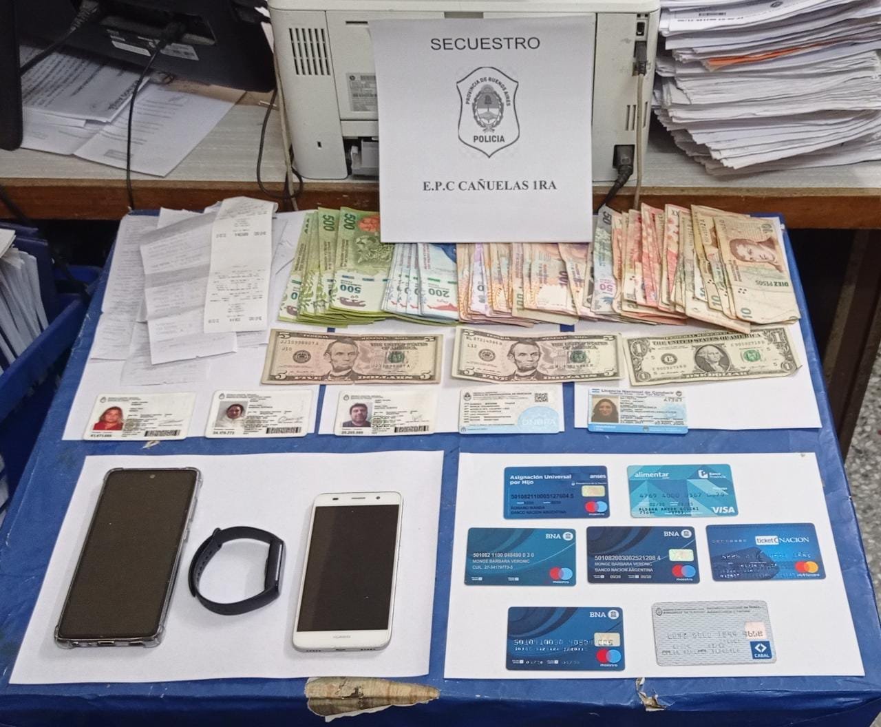 Cañuelas: compraron ropa por casi 200 mil pesos con tarjetas truchas