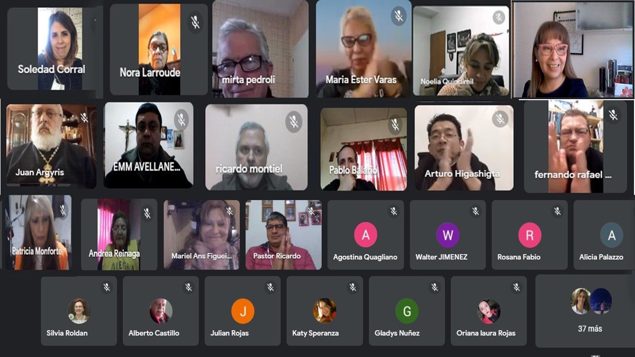 Funcionarios de Lanús celebran la Jornada Mundial de los Abuelos y las Personas Mayores