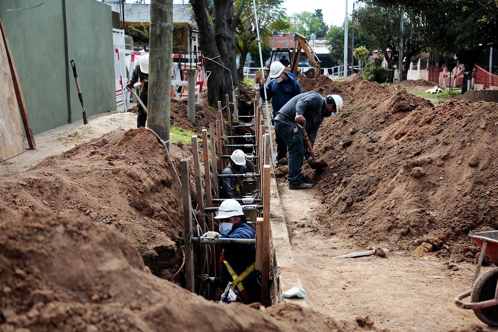 El Municipio de Brown y AySA avanzan con obras que benefician a 15 mil vecinos