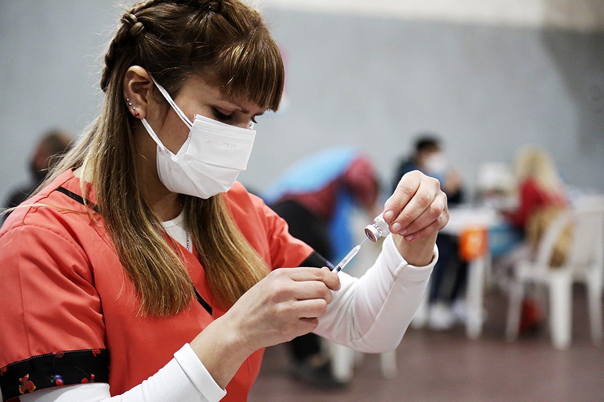 Sábado récord: en Brown se vacunaron 5649 vecinos en una sola jornada