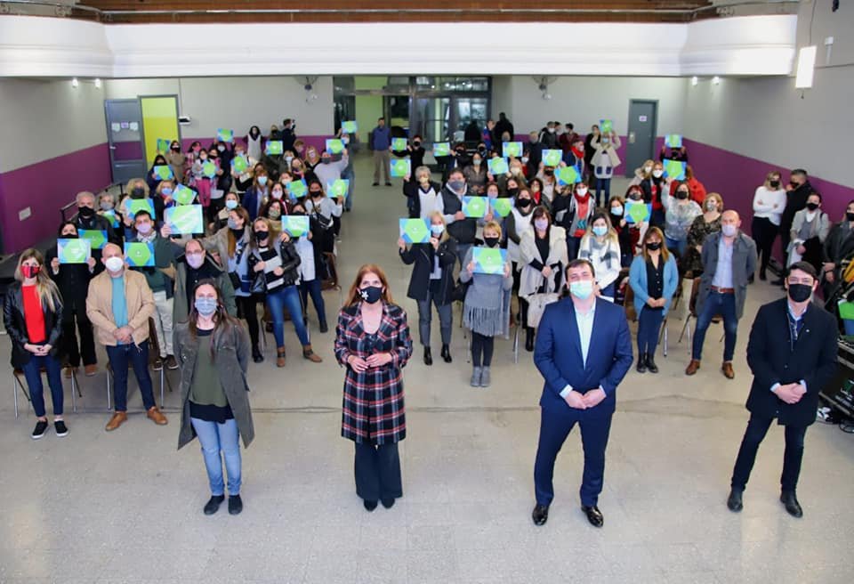 Avellaneda: entregaron subsidios a 37 instituciones educativas por un total de $ 64 millones