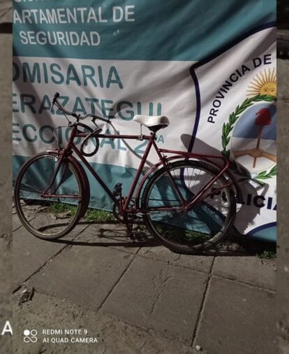 Berazategui: asesinan a un hombre a puñaladas y huyen en bicicleta