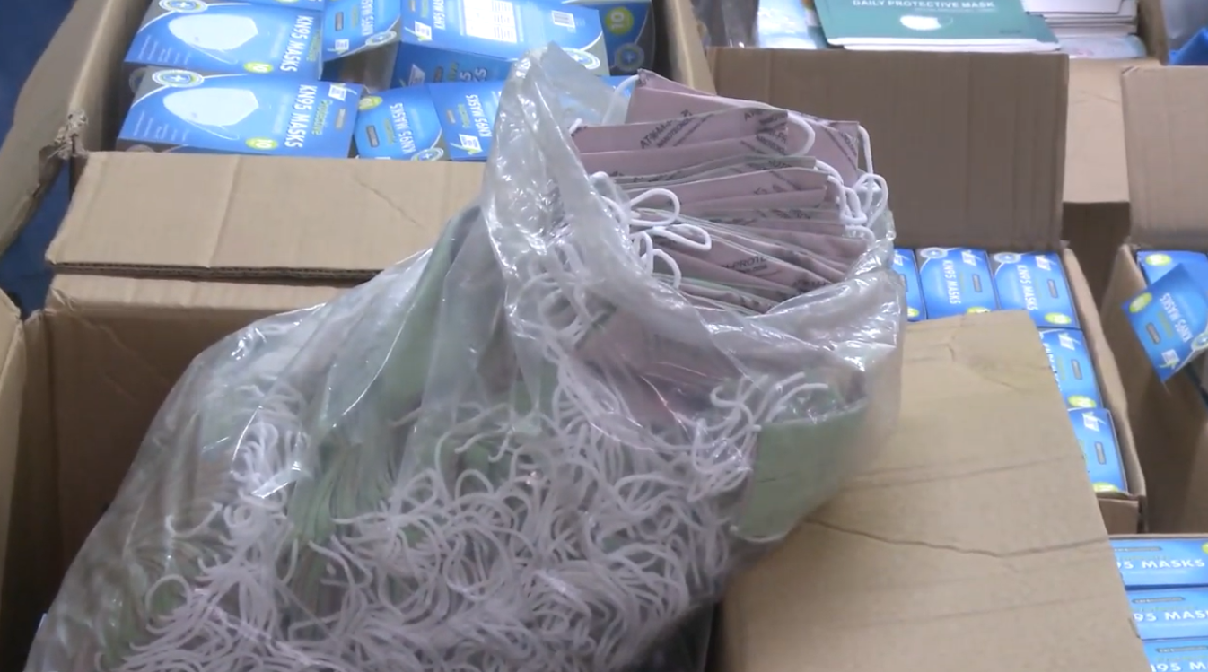 Desbaratan otra red criminal dedicada a la venta de barbijos truchos