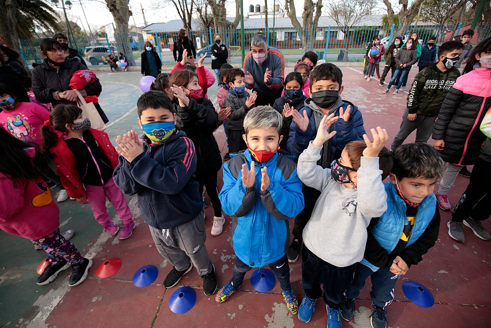 Más de 500 instituciones brownianas agasajaron a niñas y niños con regalos