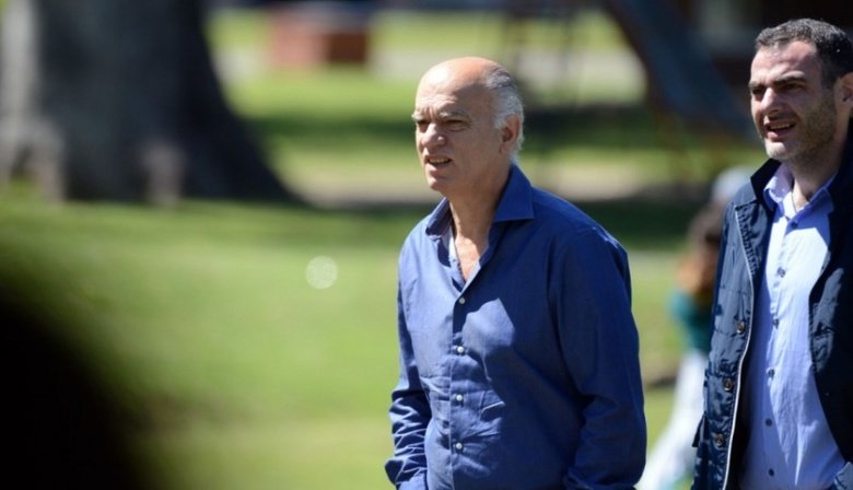 El diputado Adrián Urreli se anticipa: «Yo creo en el proyecto Néstor Grindetti gobernador en 2023»
