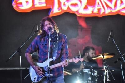 En Lanús, Balladares cerró su campaña con «La Mancha de Rolando»