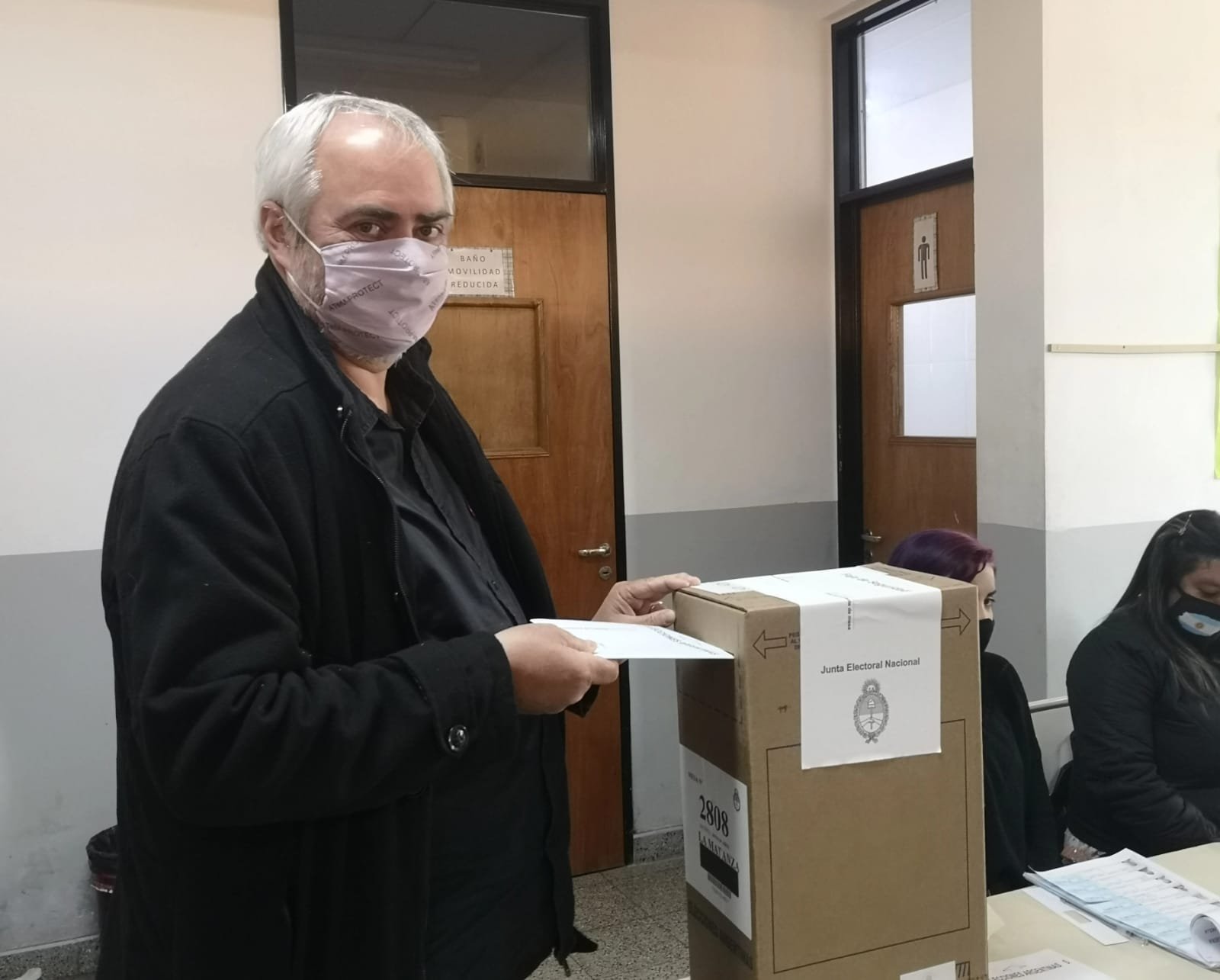 #PASO2021 Alejandro Bodart votó en La Matanza y denunció falta de boletas