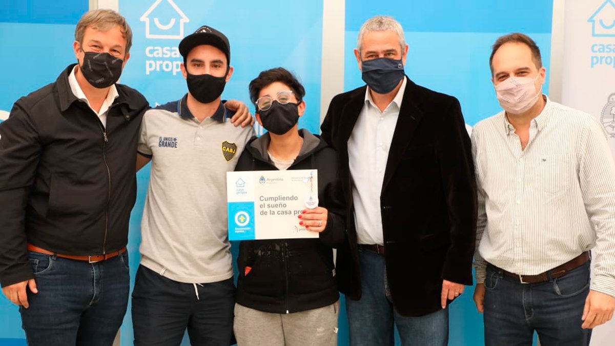 Más familias brownianas acceden al crédito para construir la casa propia