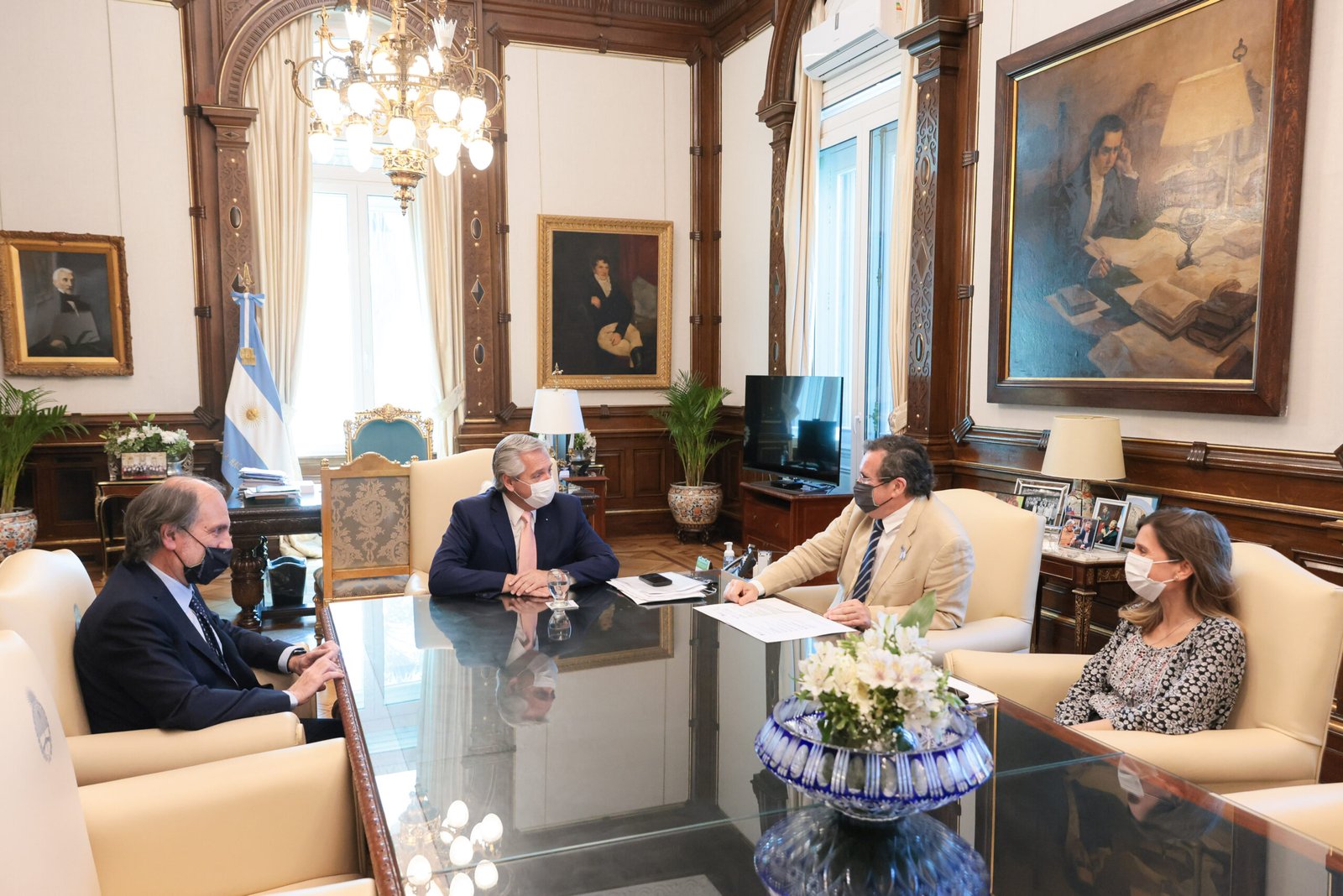 «Más Cultura»: lanzan un bono de 5 mil pesos para jóvenes inviertan en «experiencias culturales»