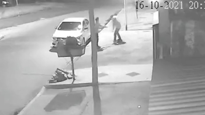 Laferrere: hieren a un hombre de un disparo en la pierna para robarle su auto