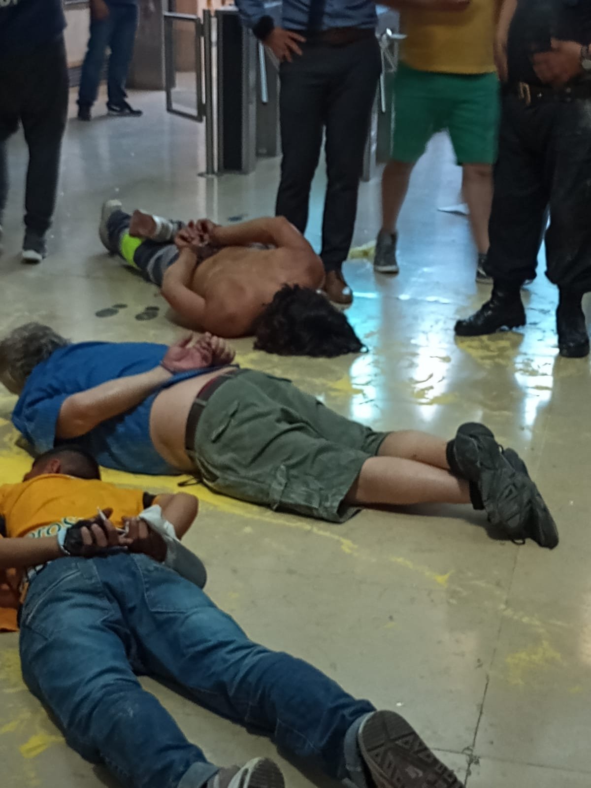 Protesta e irrupción en el Ministerio de Desarrollo Social: hay detenidos