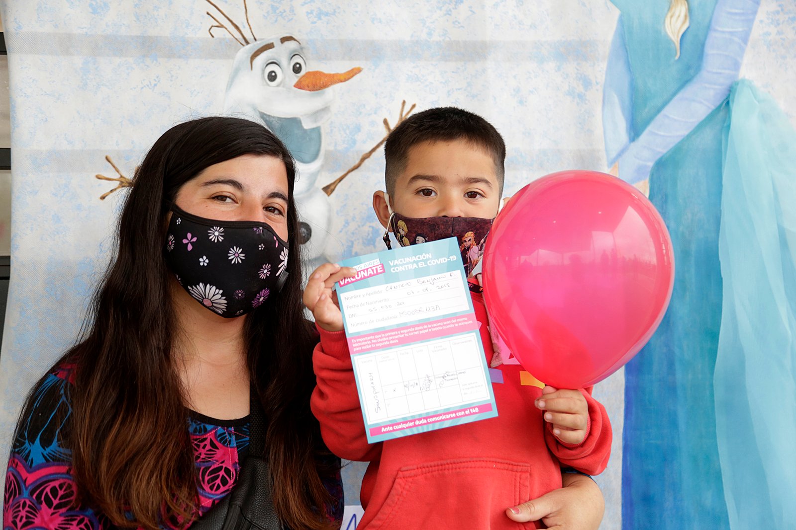 Arrancó en Brown la vacunación a chicas y chicos de 3 a 11 años