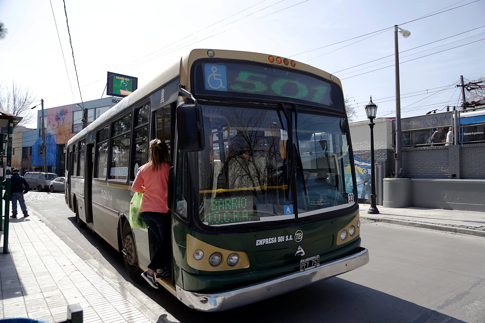 Se amplía la red de transporte público en Brown: con la nueva avenida República Argentina, colectivos 501, 506 y 510 extienden recorridos