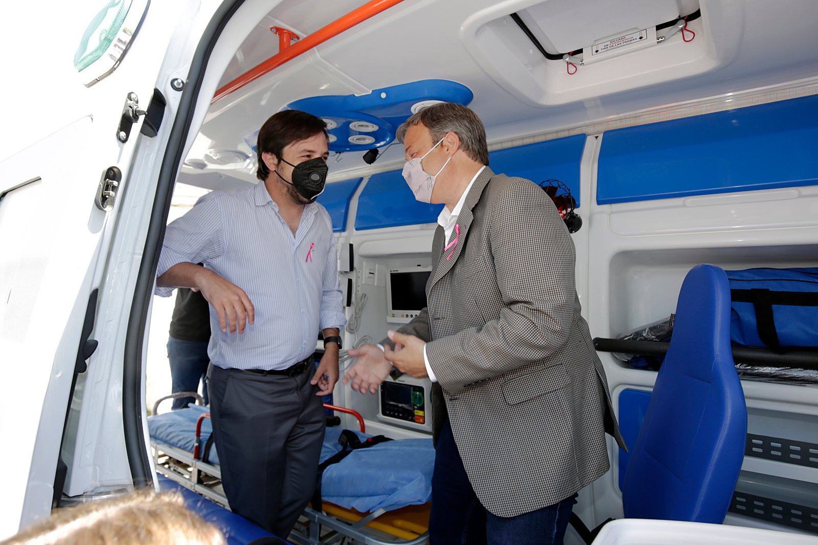 Cascallares y el ministro Kreplak recorrieron el Hospital Lucio Meléndez