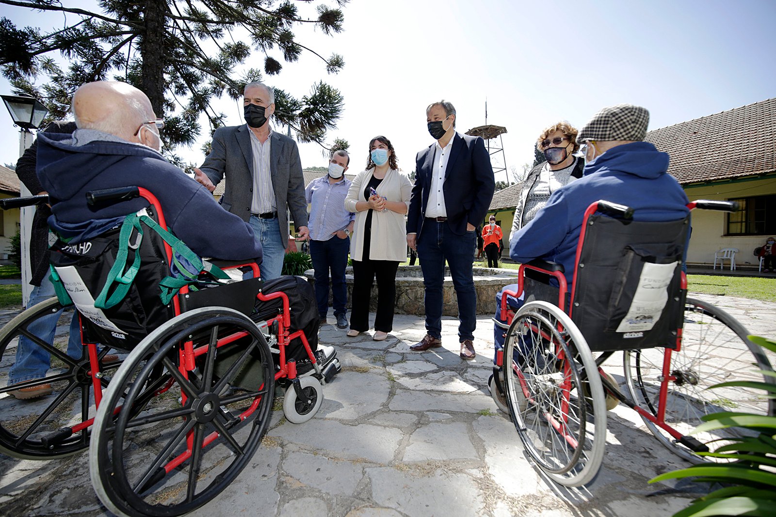 Crearán en Almirante Brown un Polo de Cuidados Integrales para niños, adolescentes y adultos mayores