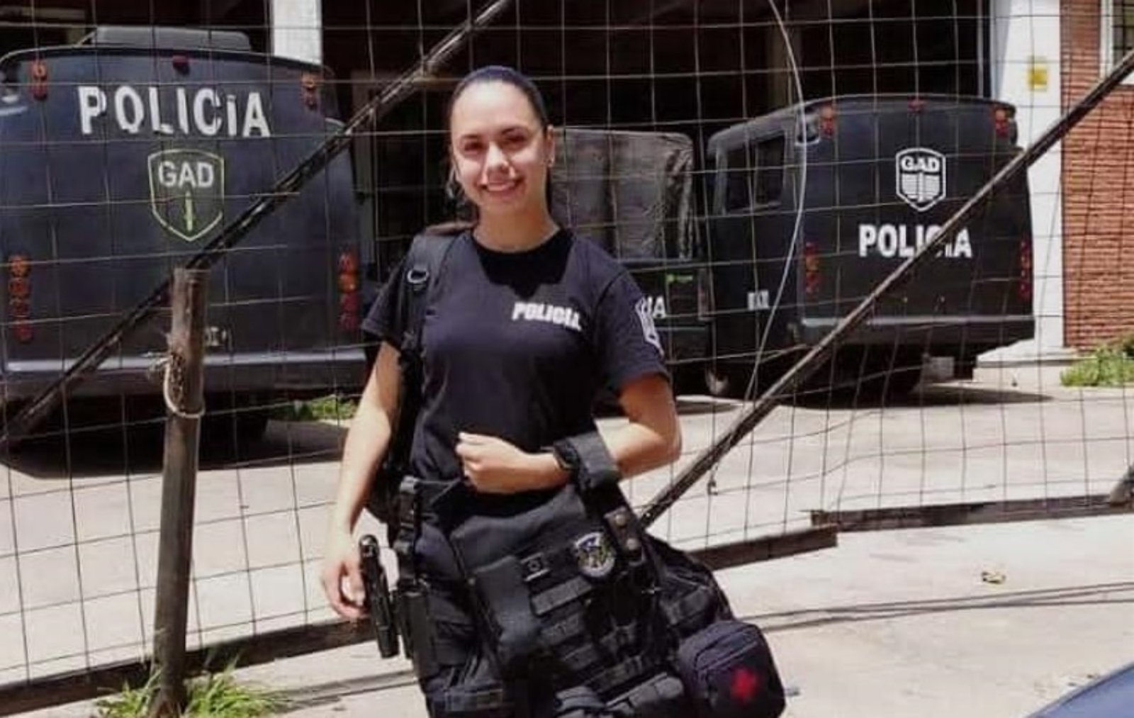 Ingeniero Budge: «motochorros» balean a una policía durante un tiroteo