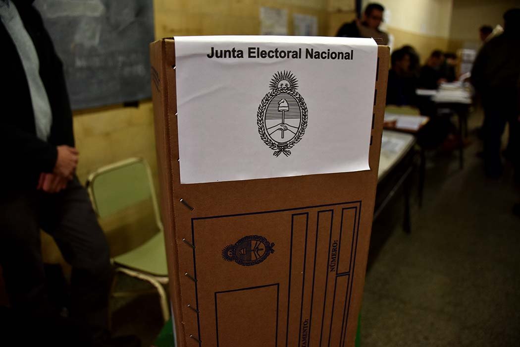 #Elecciones2021 Cambios en el protocolo: las filas podrán realizarse dentro de los establecimientos de votación