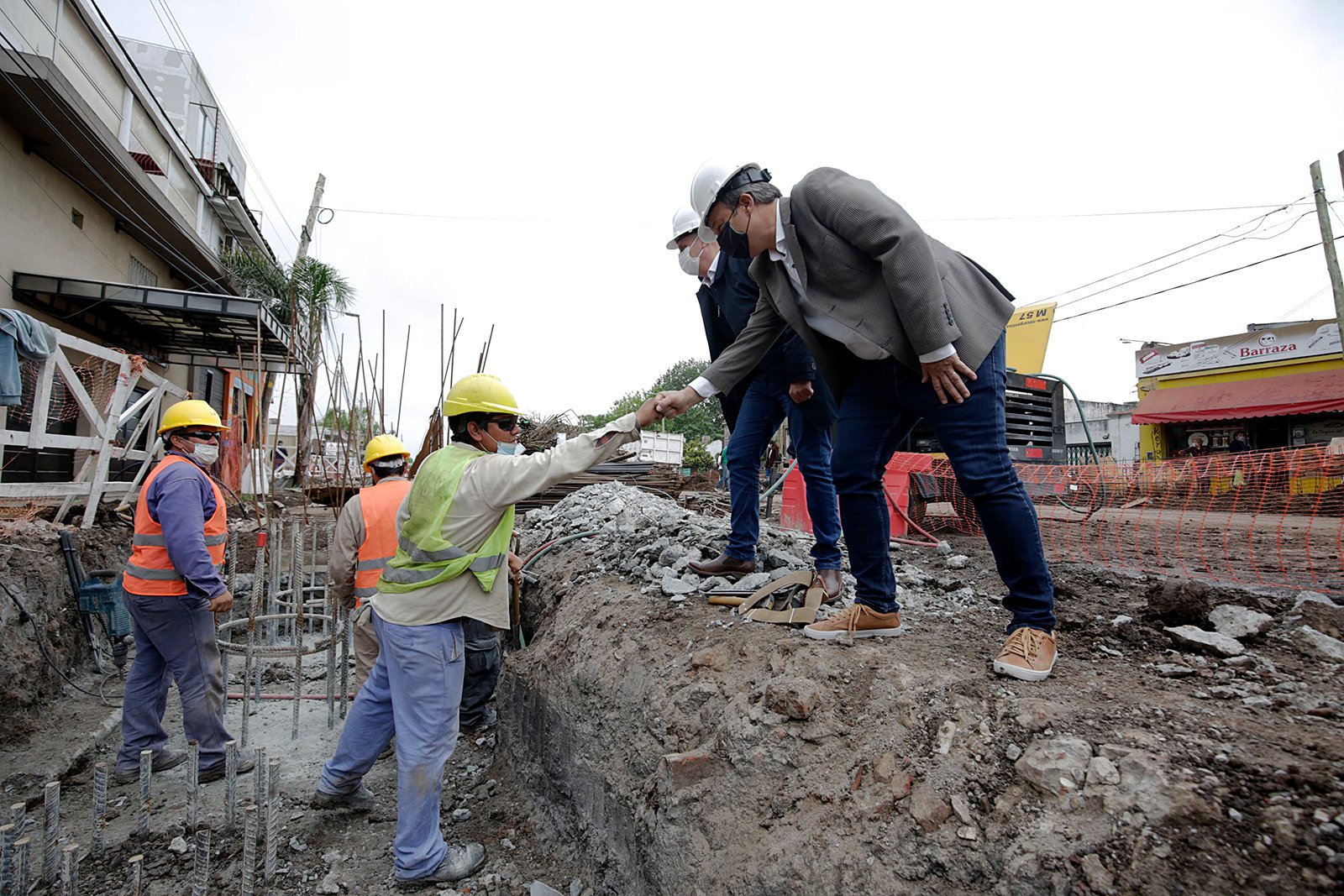 Adrogué – Burzaco: el paso bajo nivel de la Avenida San Martín registra más de un 40 por ciento de avance