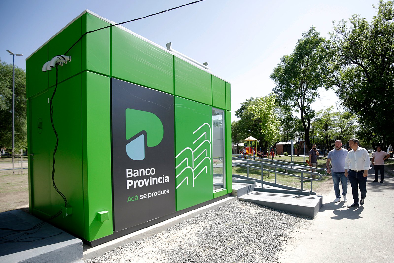 Cascallares: «Se amplía la red de cajeros automáticos brindando más servicios a nuestros vecinos»