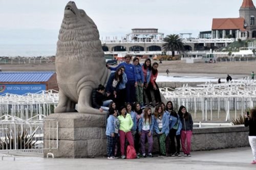 Ya son 26.000 los jóvenes para los viajes de egresados financiados por el Gobierno bonaerense