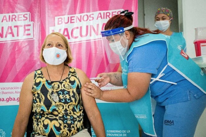 El 94% de los bonaerenses mayores de 60 años ya recibió la segunda dosis contra el coronavirus