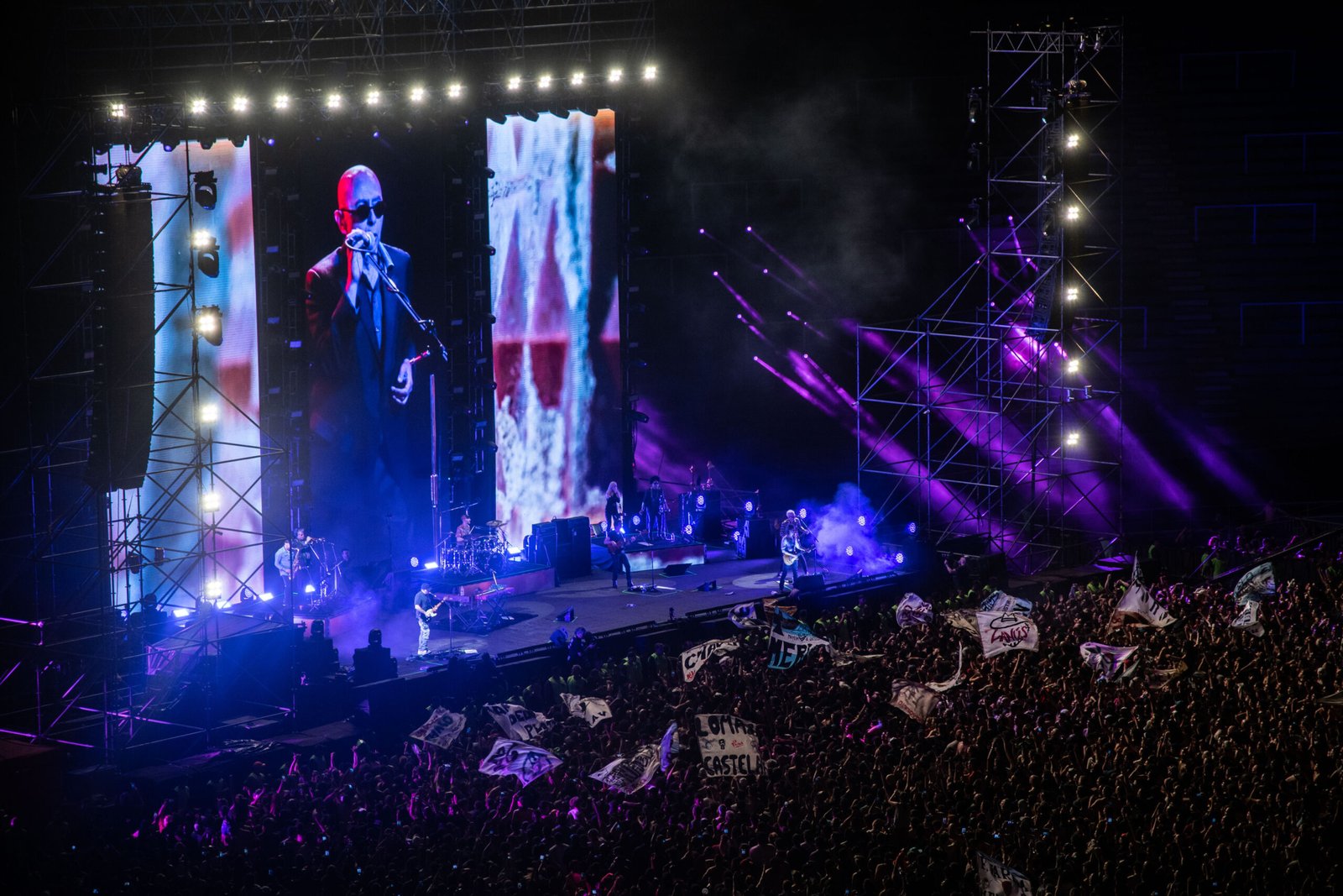 Mucha convocatoria: impiden a la banda del Indio Solari, Los Fundamentalistas del Aire Acondicionado, a realizar su show en Rosario