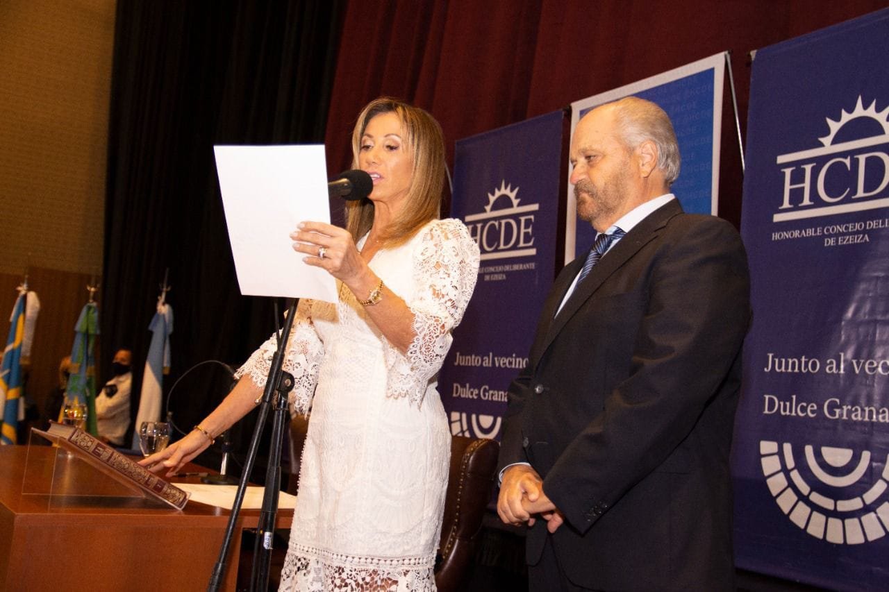 Ezeiza: Dulce Granados renovó su mandato como concejal y fue elegida unánimemente por legisladores para seguir en la presidencia del deliberativo local