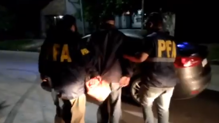 Operativo «Inocencia Quebrada» en Lanús, Berazategui, Luján y CABA: desbaratan organización que distribuía pornografía infantil