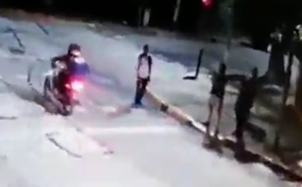 Avellaneda: un efectivo de la bonaerense hirió de un disparo a un «motochorro» que quiso asaltarlo