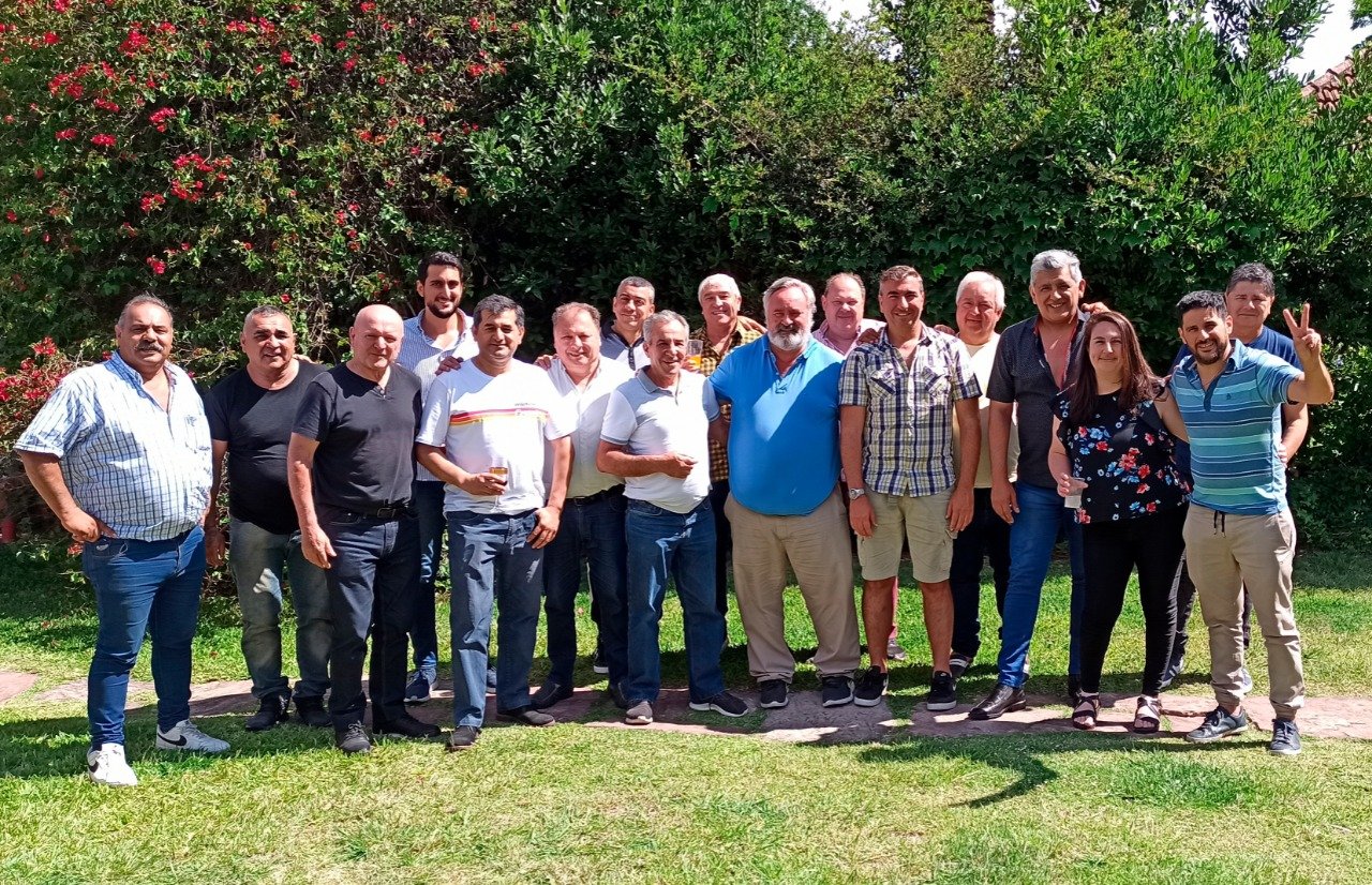 Con Joaquín de la Torre a la cabeza: el peronismo no K bonaerense se juntó en Berazategui e hizo un balance