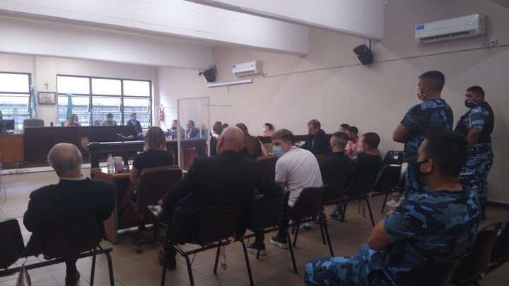 Florencio Varela: penas de entre 15 y 16 años de prisión para diez jóvenes por violar a una adolescente en el 2019