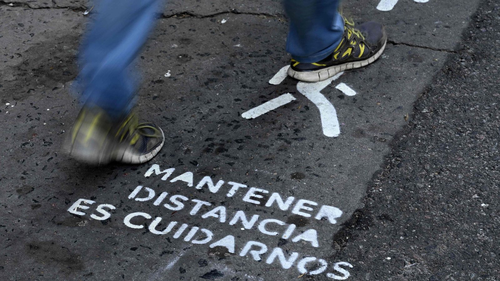 Funcionario de Salud bonaerense reconoció que existen «indicios» de que Ómicron circula en el conurbano