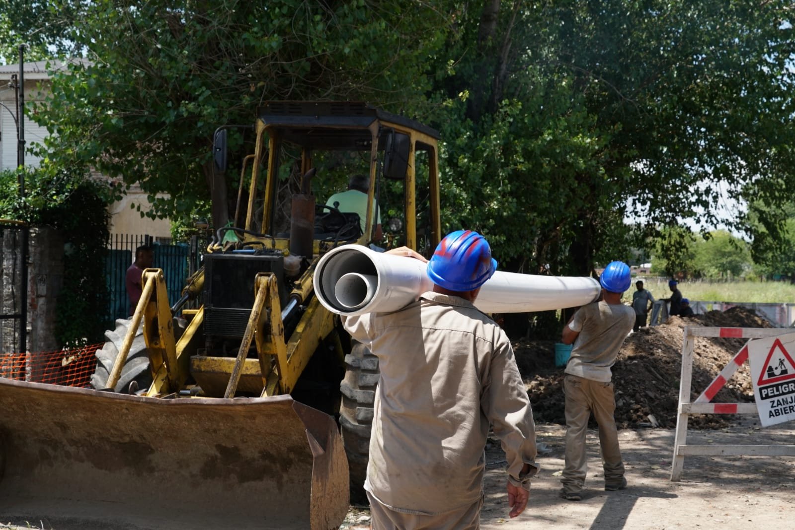Obra pública en Monte Grande Sur: extienden la red secundaria de cloacas