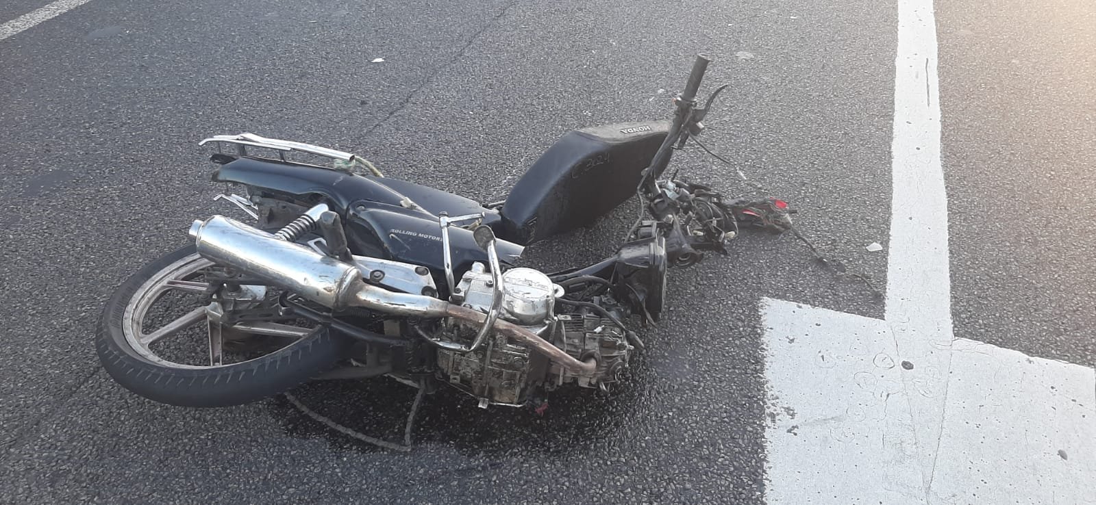 Morón: motochorro buscó escapar por la autopista en contramano y fueron atropellados