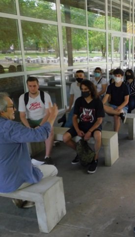 La UNLa en 2021: más ingresantes, diplomas solicitados y expedidos y becas asignadas