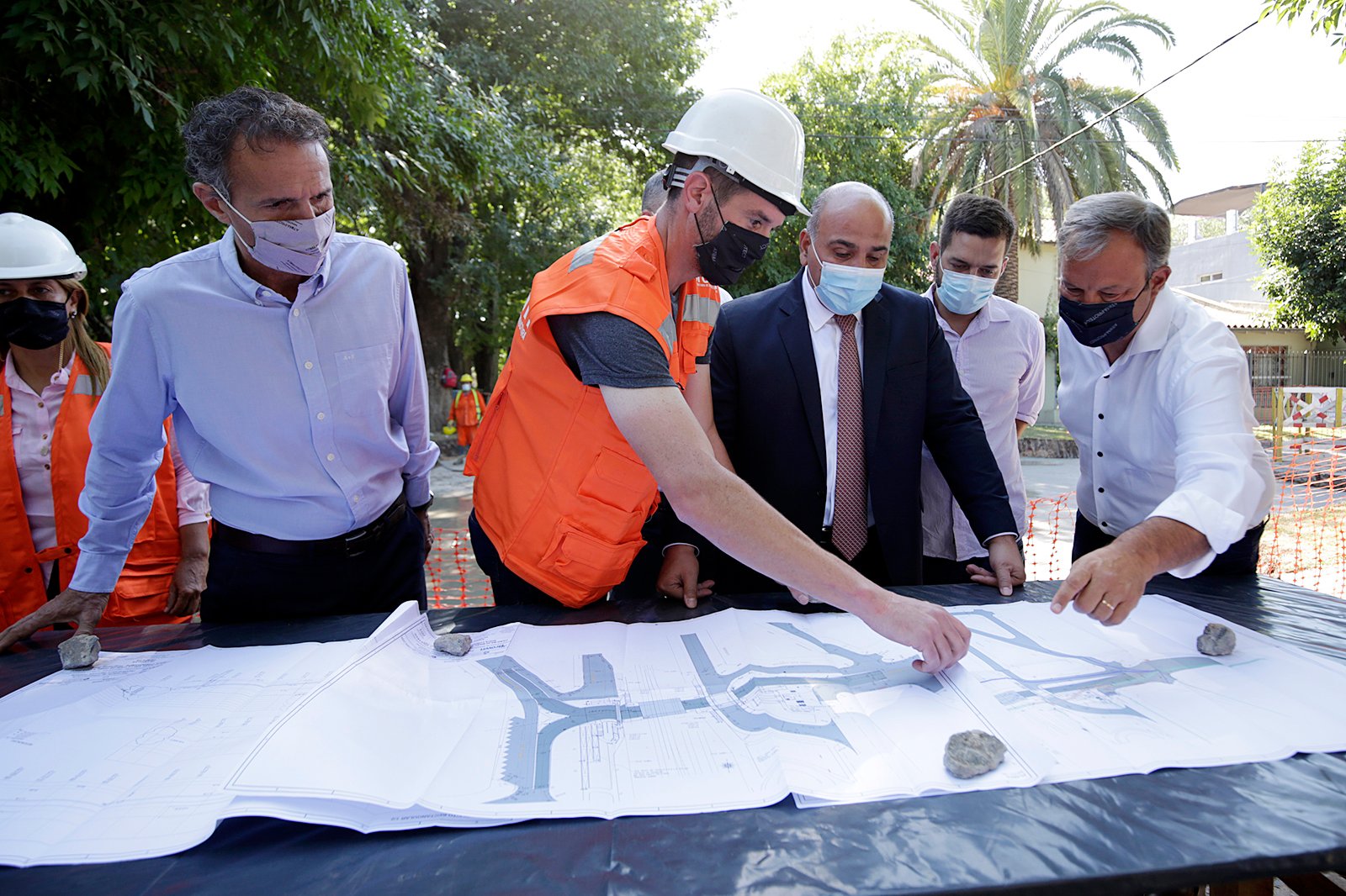 Junto a Manzur y Katopodis, Cascallares y Fabiani recorrieron obras en Longchamps