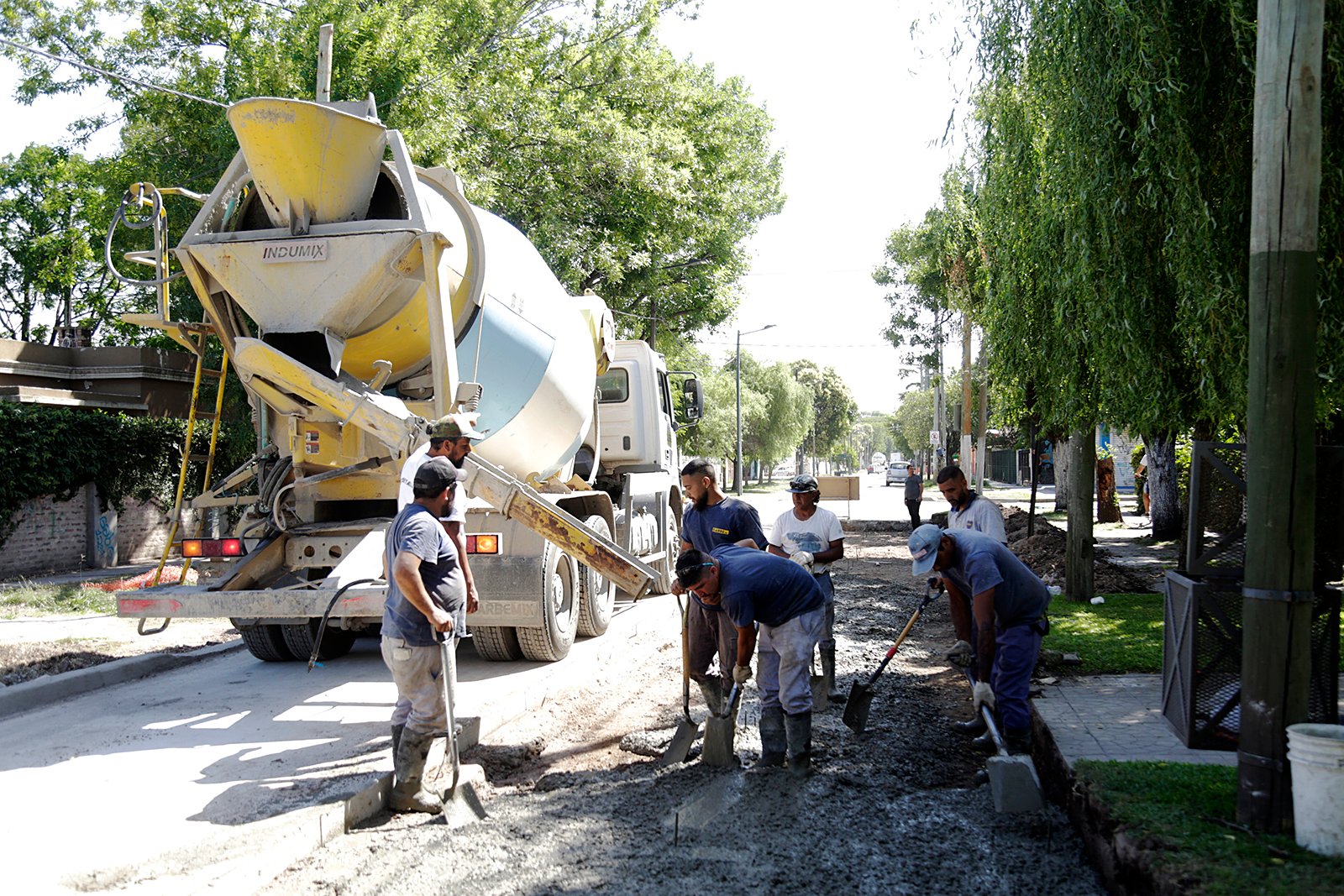 Longchamps: con el asfalto de calles anexas, arranca la obra del paso bajo nivel