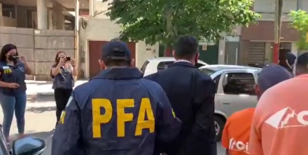 En Lanús: caen «in fraganti» inspectores de la AFIP coimeros