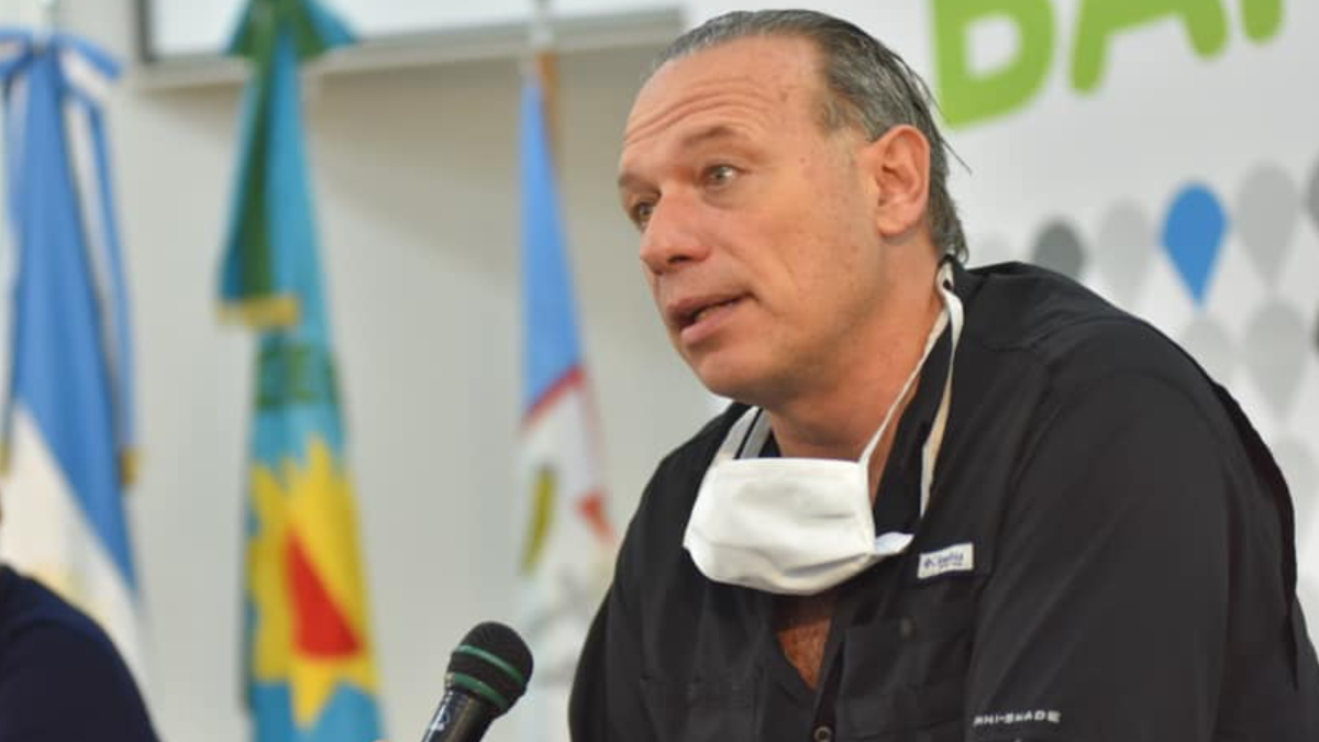 El ministro Berni pidió que «quienes compraron droga en estas últimas 24 horas, la descarten»