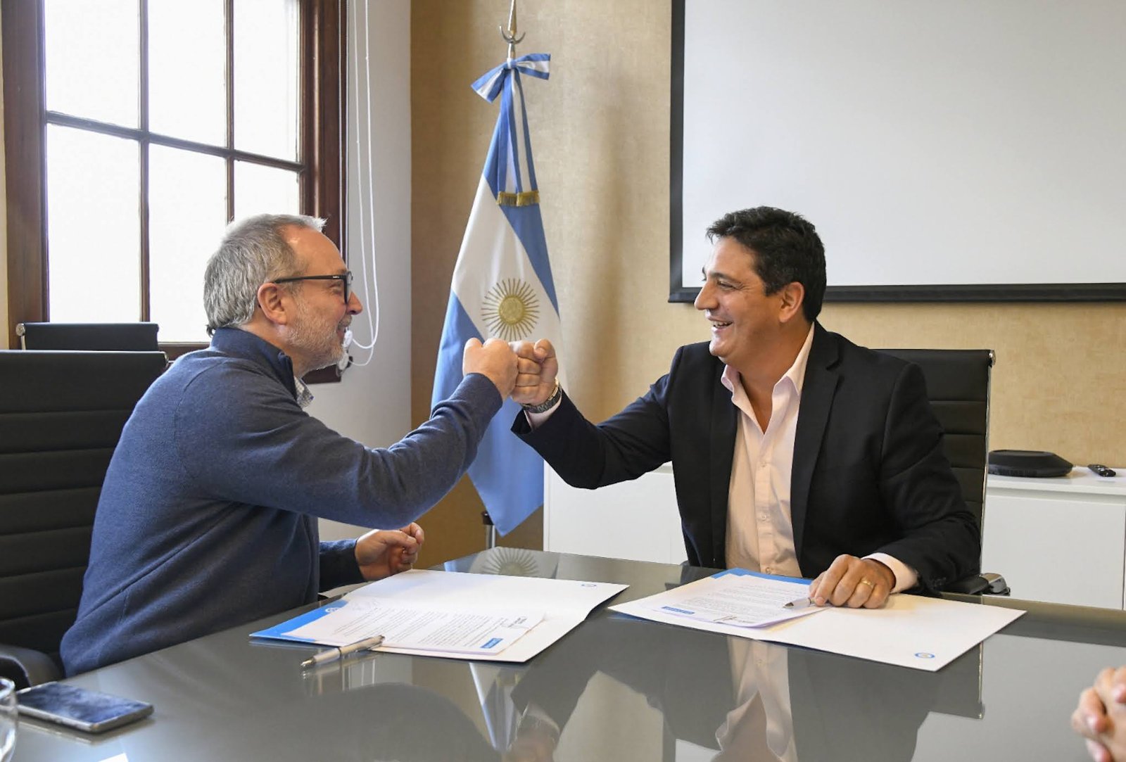 Convenio entre Trenes Argentinos y ACUMAR